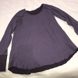 Lululemon reversible shirt